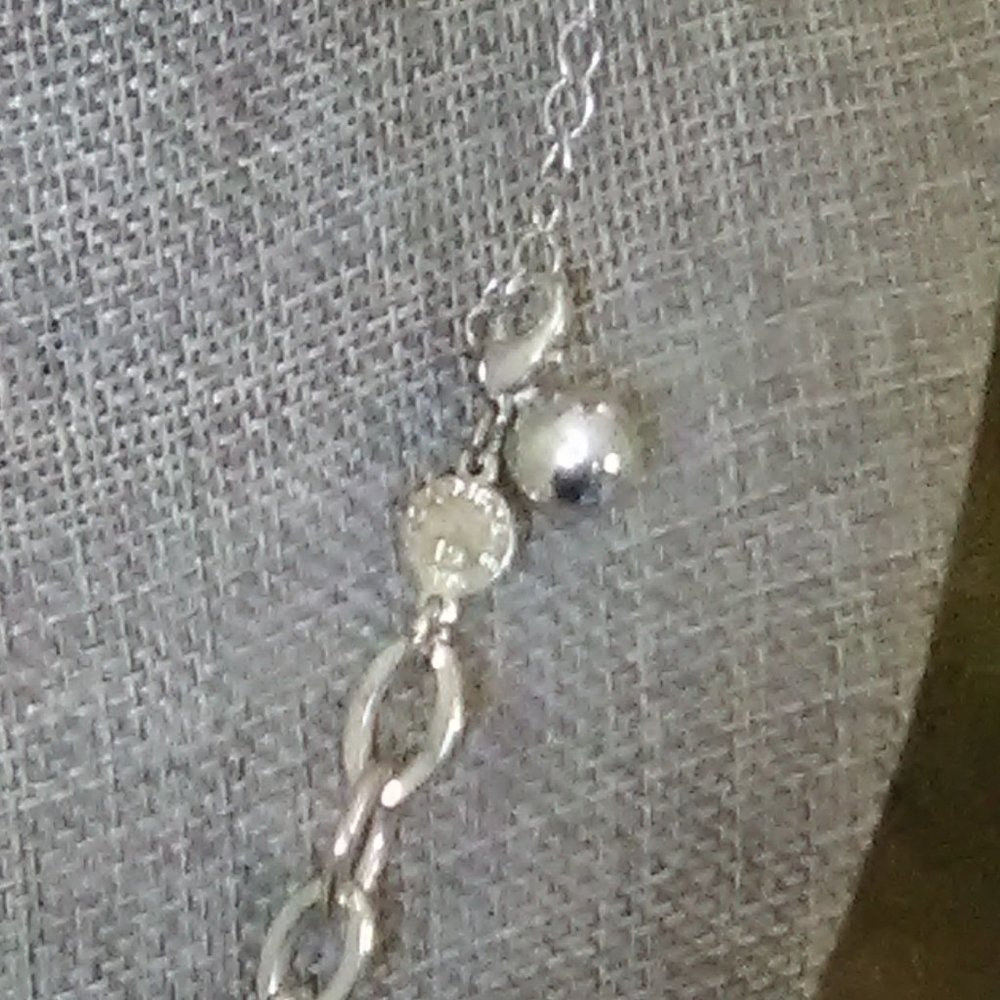 Chain Link Necklace - Picture 7 of 10